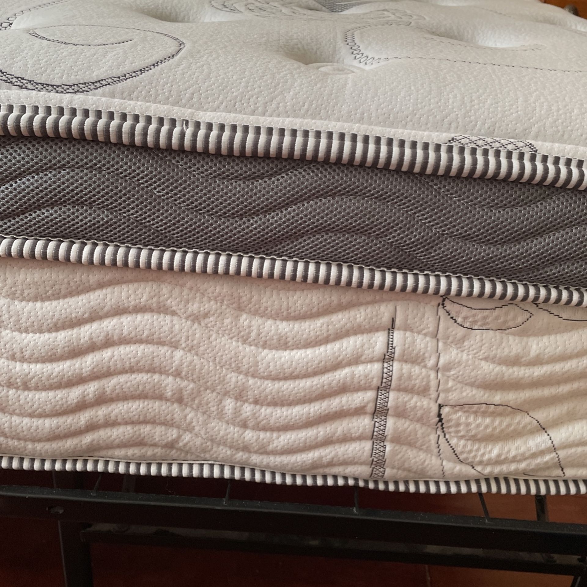 Full Size Mattress With Bed frame for Sale in Chandler, AZ OfferUp