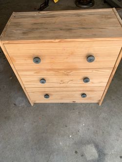 Dresser