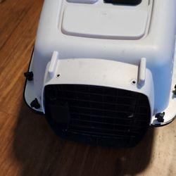 SMALL ANIMAL CARRIER 