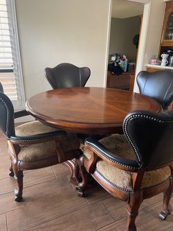 Round Wood Dining Table with 4  Thomasville Leather Chairs