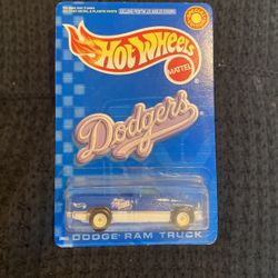 Hot Wheels LOS ANGELES DODGERS DODGE RAM TRUCK 2000 in Protecto Pack Special Edition! New in original package, package has minor wear from storage, s