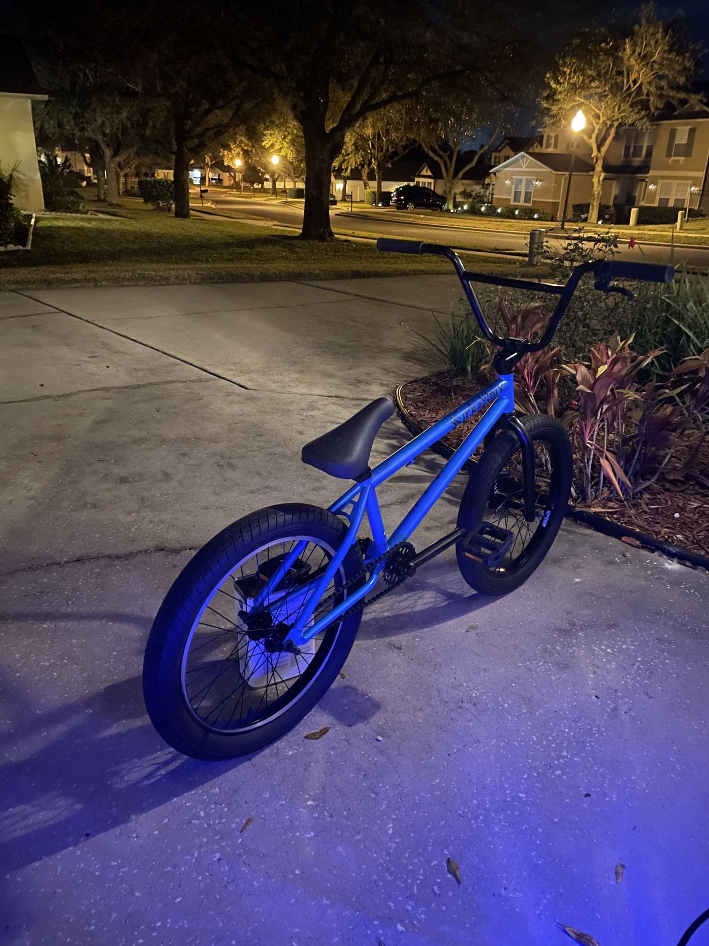 2019 Kink Curb Matte Aquatic Blue