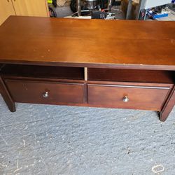 Coffee Table With 2 Drawers
