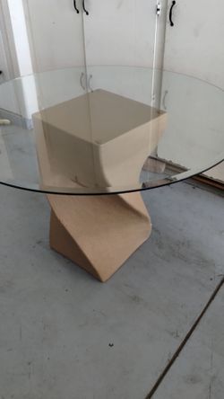 Round glass dining table