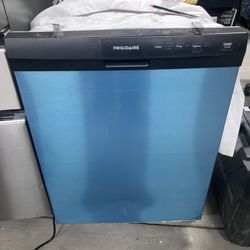 Frigidaire Dishwasher 