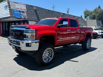 2015 Chevrolet Silverado 2500HD LTZ. 6.6 DURAMAX LOADED AND LIFTED ON 37S
