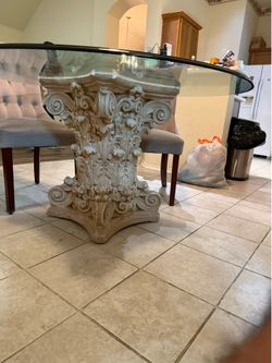 Glass Dining Table with 4 chairs Cash & Carry