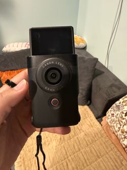 Canon Powershot V10 Vlog Camera