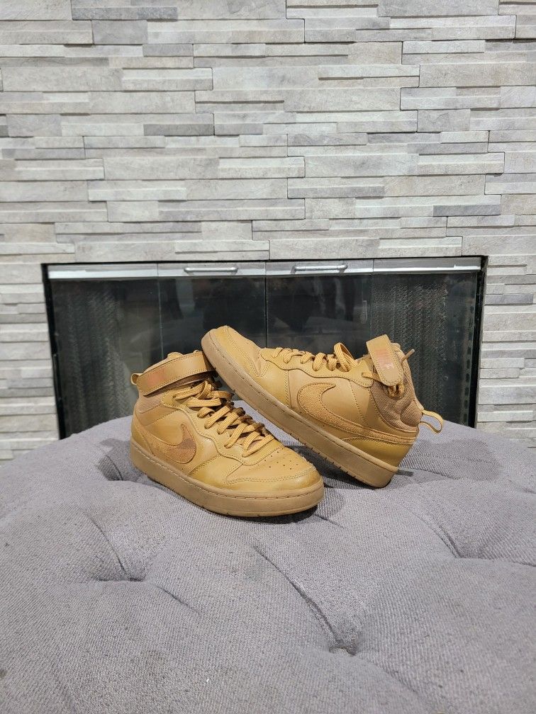 Nike Court Vision