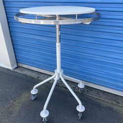 Retail Store Clothes Display Rack Shelf