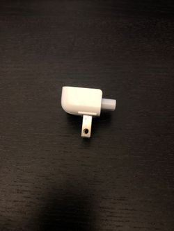 Apple adapter for Mac book Computers