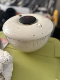 Misc.-Salad Spinner/iron/handle/sunshade