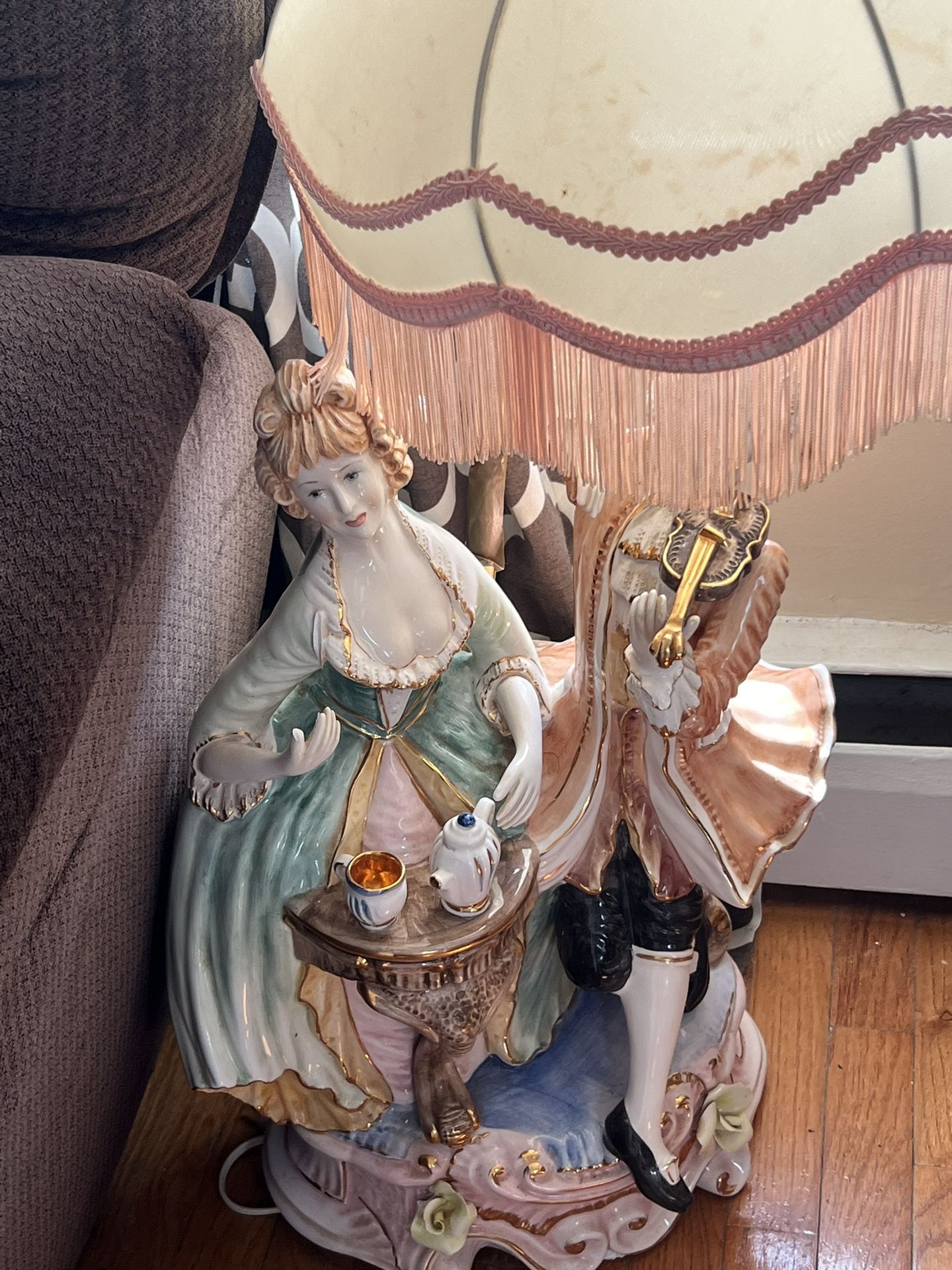 Vintage Elegant Lamp