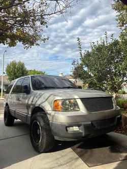 Expedition selling as is blown motor