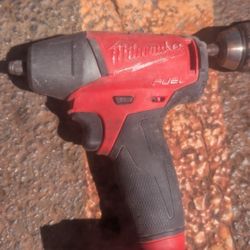 Set Of Milwaukee Drills