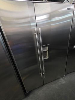48" SUB ZERO BUILT IN STAINLESS STEEL REFRIGERATOR