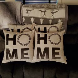 Like New Pillows. Bought 3 Weeks Ago, They Dont Match My Living room, Non Smoking And Very Clean House