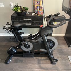 NordicTrack S27i Studio Bike