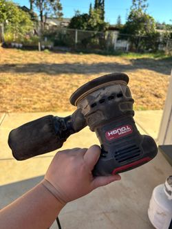 Hyper tough sander