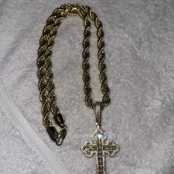 Cross & Chain