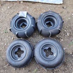 LTR450 paddle tire set