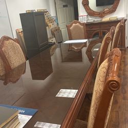 Dining room table/conference table Glass Top