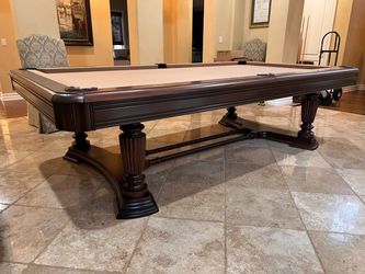 Pool table 9ft- Dinning top- Simonis 760 felt- Free Delivery