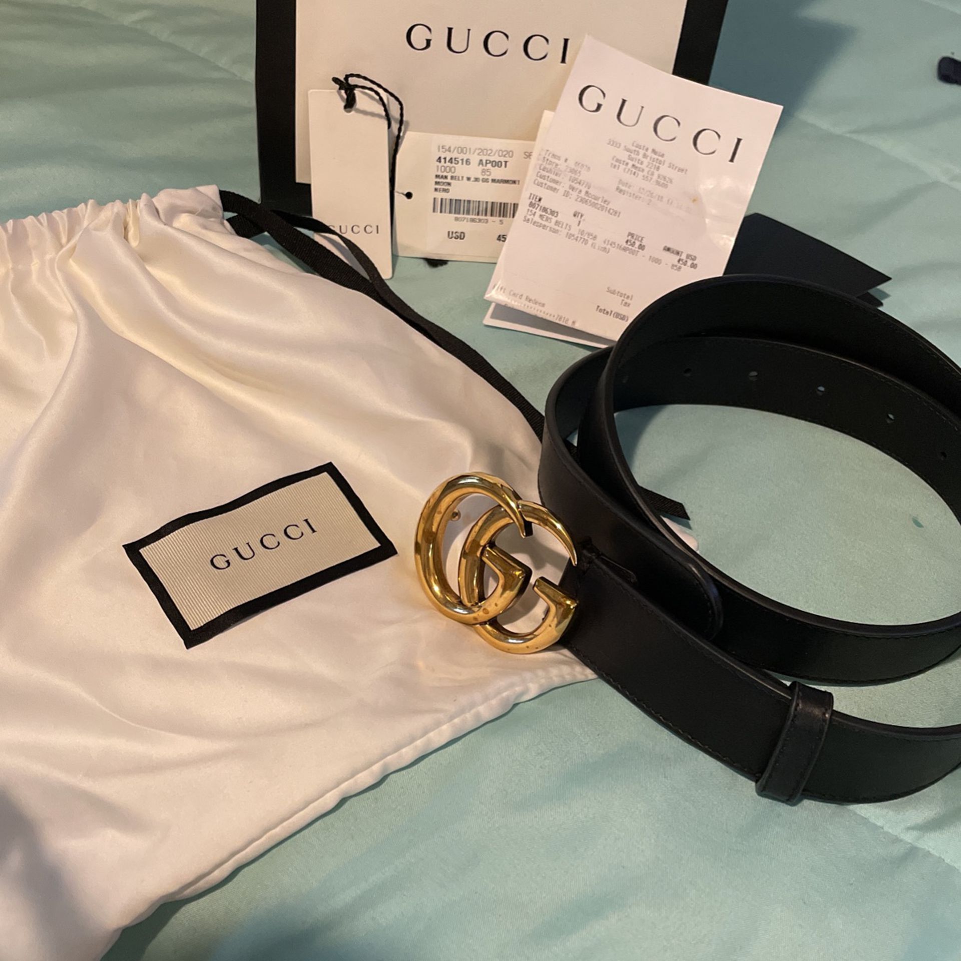 Authentic Gucci belt Purchased from Gucci in South Coast Plaza receipt and tags included