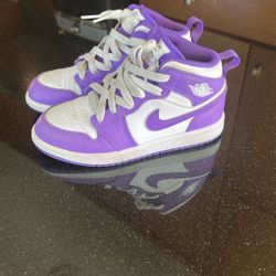Air Jordan 1 “Court Purple” White/Purple - Kids Size 13C (Toddler/Preschool)