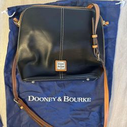 New Dooney & Bourke Purse