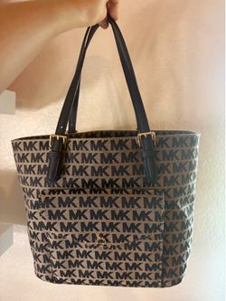 Micheal Kors Handbag