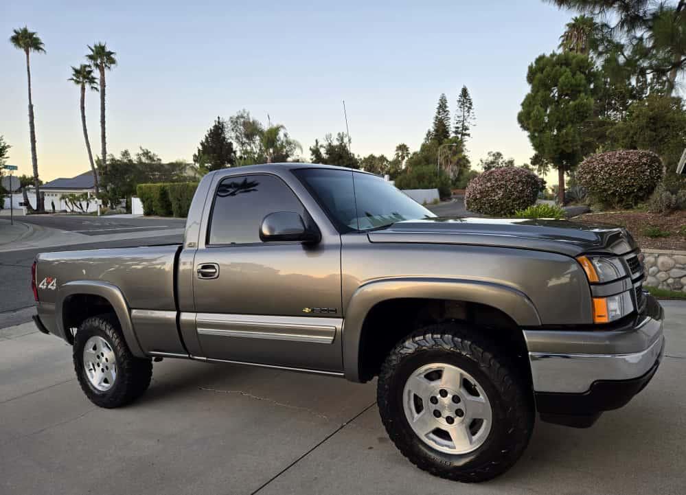 2007 Chevrolet Silverado Classic 4x4 SINGLE CAB