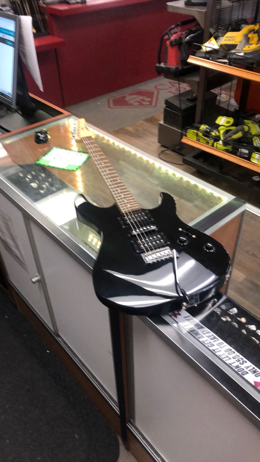 1002 Yamaha RGS-121 Black 6-string Electric Guitar Made In Indonesia (Missing Back Plate) 994515