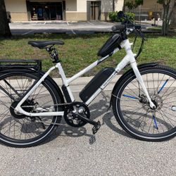 White Ebike E-bike Electric Bike 48v RAD Power Bikes RadMission 1 Lights LCD