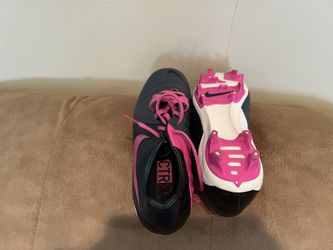 Youth Nike CTR Size 7.5