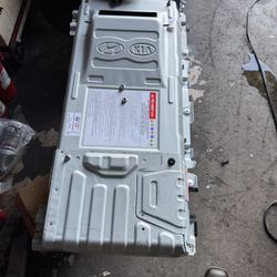2014 Kia Optima Hybrid Battery (NEEDS REBUILD) 