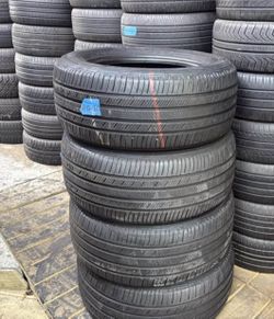 235 65 18 Michelin Premier Set of 4 Used