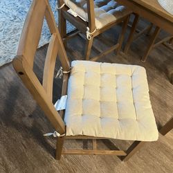 Dining room Table with Chairs 