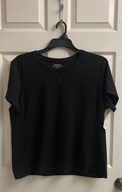 Brand new Women’s black short sleeve top size XXXL
