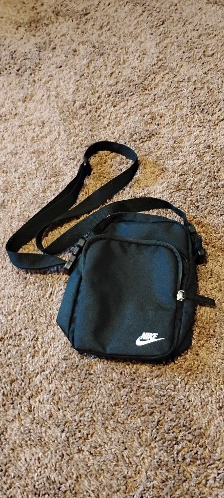 Nike Crossbody Bag