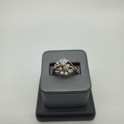 14KT YELLOW GOLD
LADIES DIAMOND RING