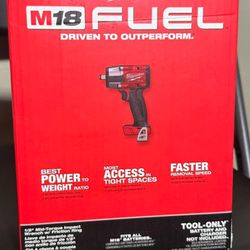 MILWAUKEE IMPACT WRENCH 1/2 MID TORQUE NEW IN BOX