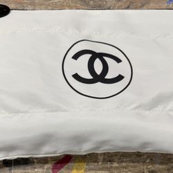 CHANEL COSMETIC BAG WHITE New