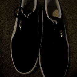 Pumas Suede Black n White 
