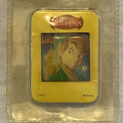 Disney Peter Pan & Tinkerbel Pin Light Up Blinking LE Badge