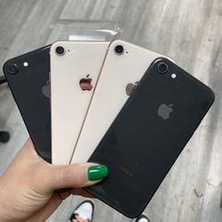 iPhone 8 64gb Unlocked $80 Down 