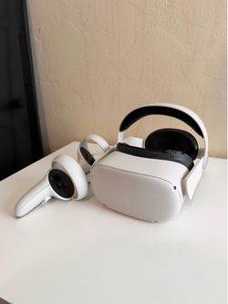 Oculus Meta Quest 2 Bundle – VR Headset + Comfort Strap