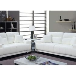 Brand New White Leather Sofa And Loveseat