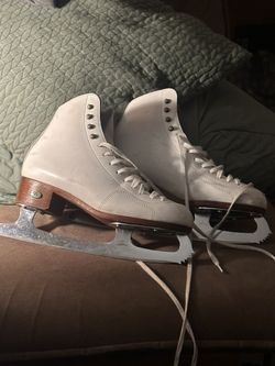 Ridel Ice Skates Size 8w