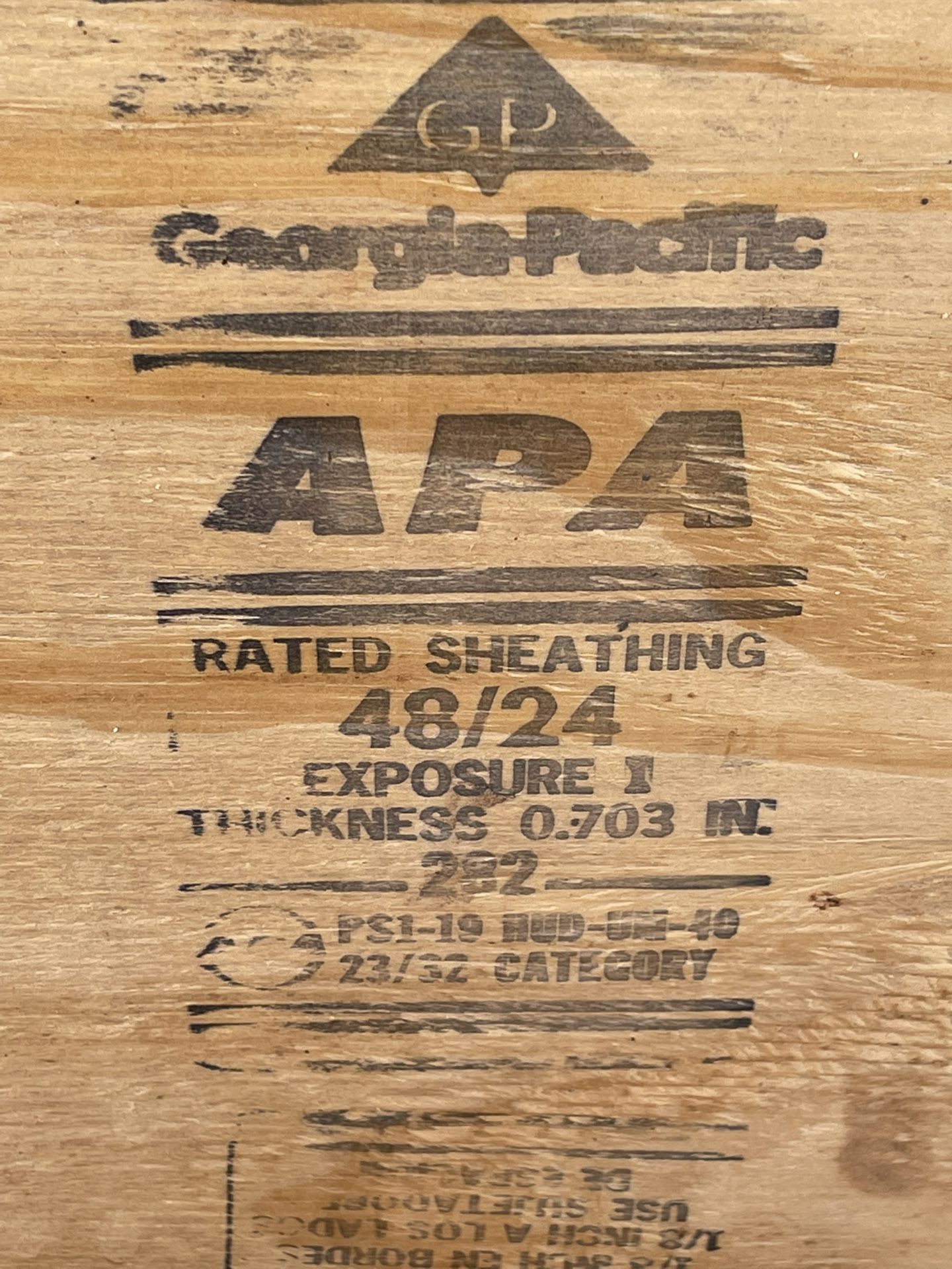 Sheathing Sheet 4x8 Plywood (3/4 Thick)